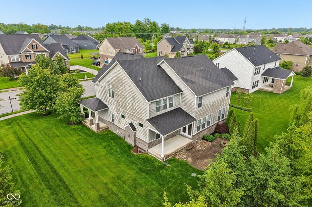 14877 Edgebrook Drive, Fishers, IN 46040