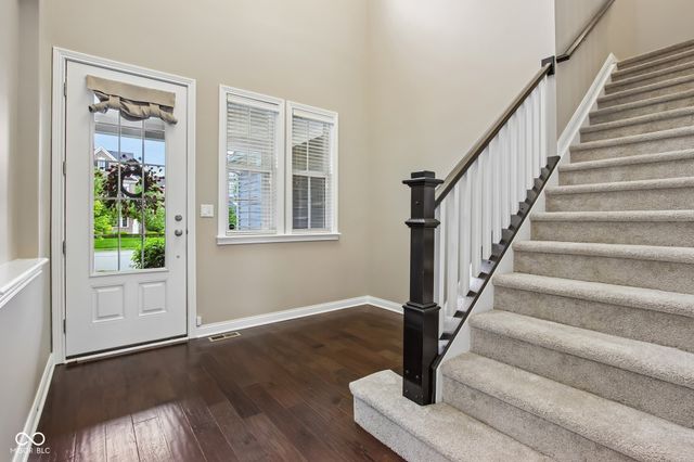 14877 Edgebrook Drive, Fishers, IN 46040