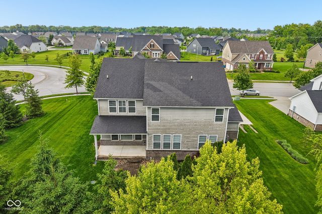 14877 Edgebrook Drive, Fishers, IN 46040