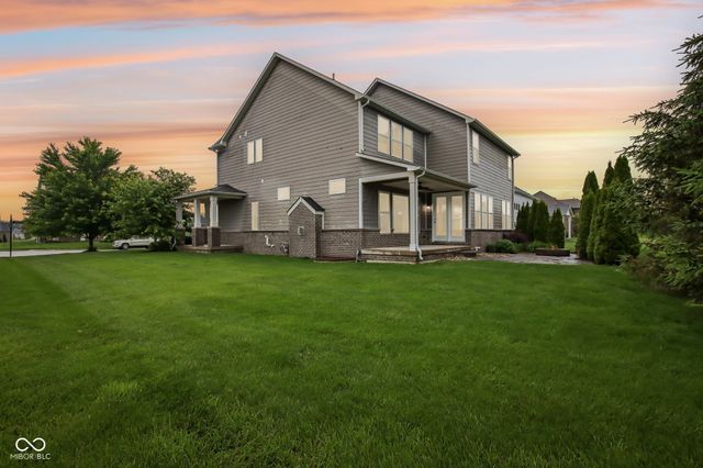 14877 Edgebrook Drive, Fishers, IN 46040