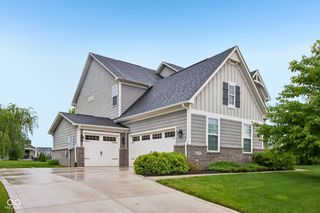 14877 Edgebrook Drive, Fishers, IN 46040