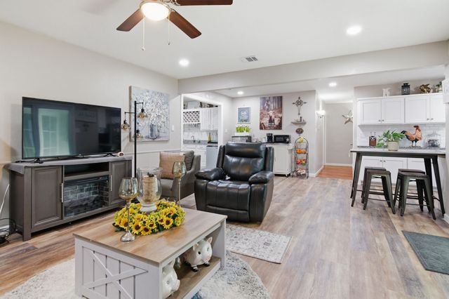 4032 Horizon Place, Fort Worth, TX 76133