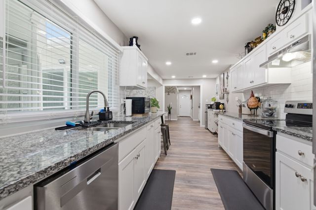 4032 Horizon Place, Fort Worth, TX 76133