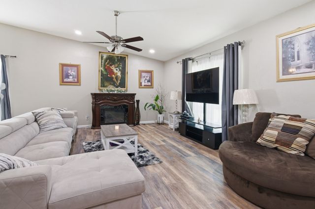 4032 Horizon Place, Fort Worth, TX 76133