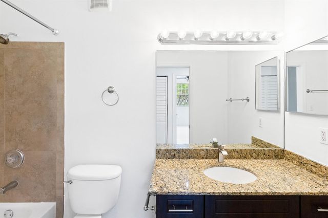 20889 Saint Andrews Boulevard, Boca Raton, FL 33433