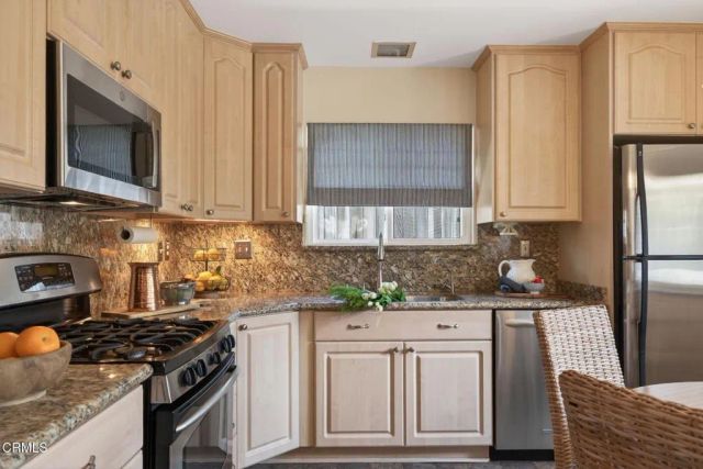 2548 Ukiah Street, Port Hueneme, CA 93041