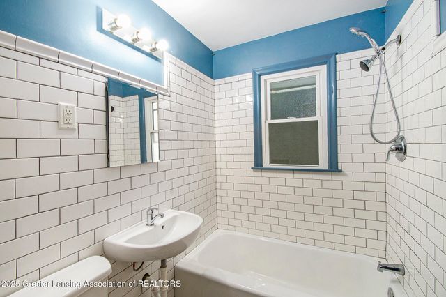 714 W Sheridan Road, Lansing, MI 48906