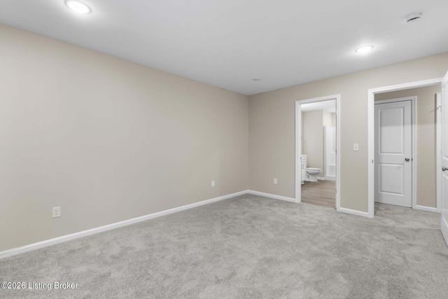 3212 Maldon Ct, Louisville, KY 40216