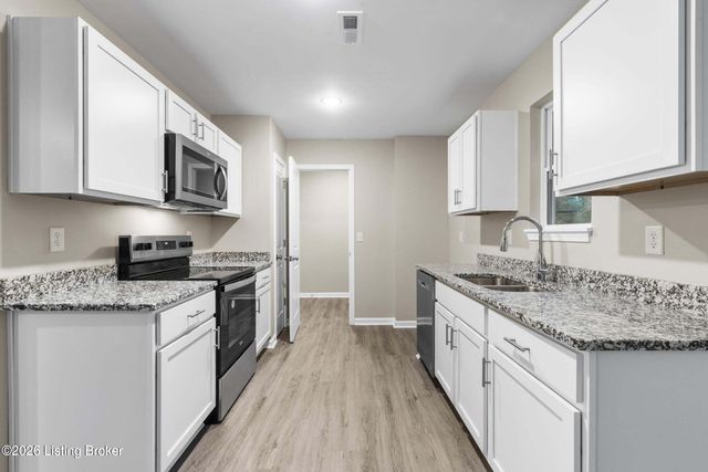 3212 Maldon Ct, Louisville, KY 40216