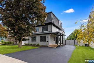 1074 Colfax Avenue, Pompton Lakes, NJ 07442