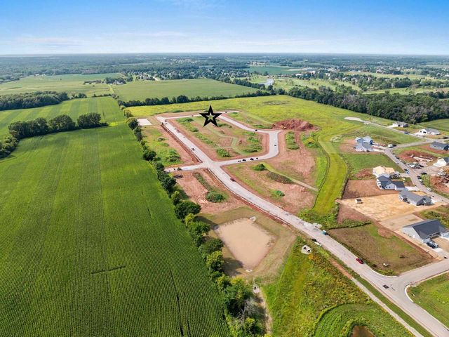 XAVIER DRIVE, Neenah, WI 54956