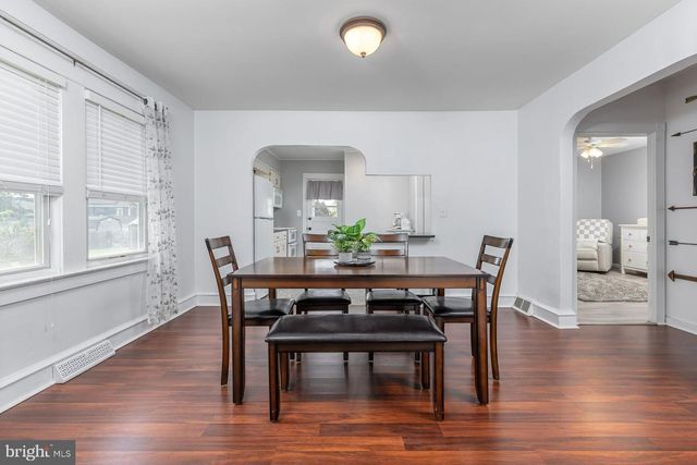 512 BEACON AVE, Paulsboro, NJ 08066