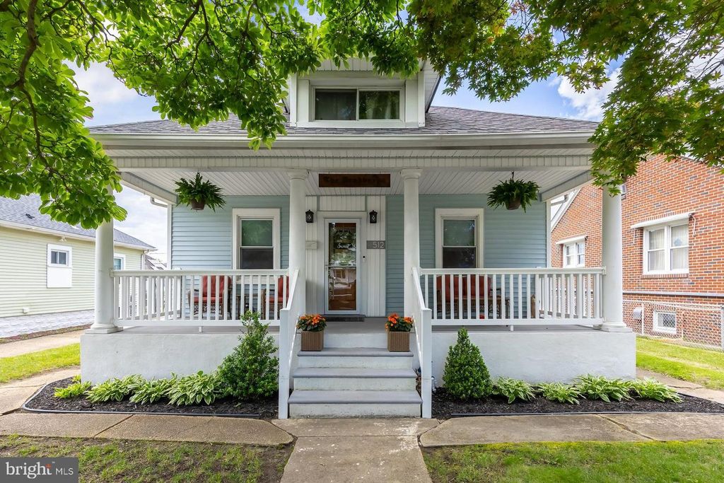 512 BEACON AVE, Paulsboro, NJ 08066