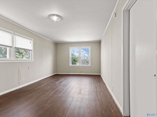 2502 Hill Street NW, Huntsville, AL 35810