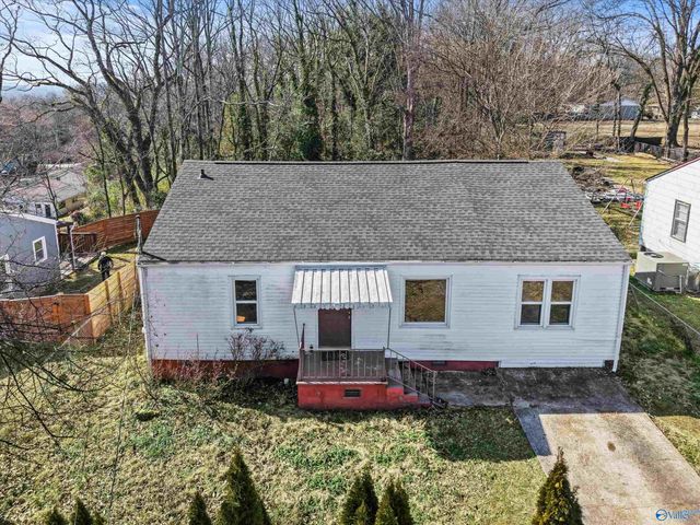 2502 Hill Street NW, Huntsville, AL 35810