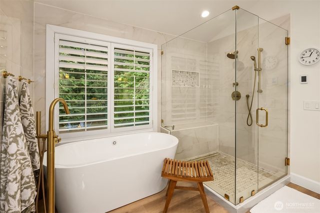 14214 216th Avenue NE, Woodinville, WA 98077