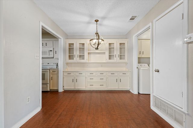 714 Royal Crest Drive, Richardson, TX 75081