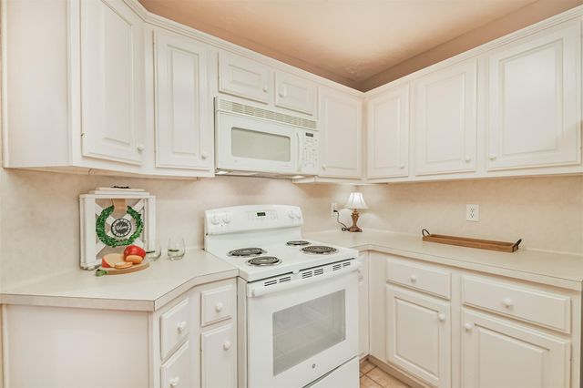 10423 Emerald Glen Lane, Houston, TX 77070