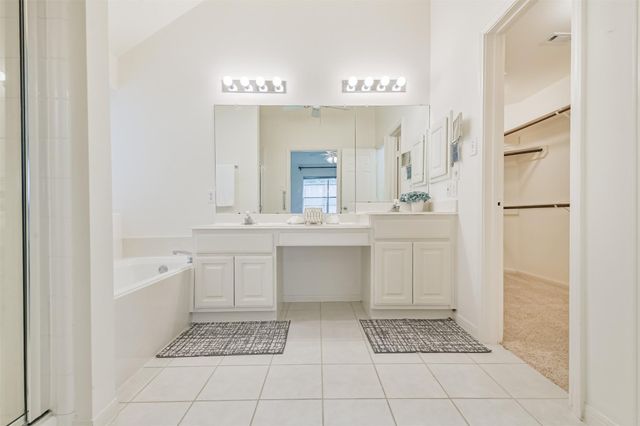 10423 Emerald Glen Lane, Houston, TX 77070
