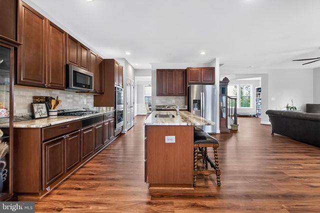 1205 POTOMAC VIEW PKWY, Brunswick, MD 21716