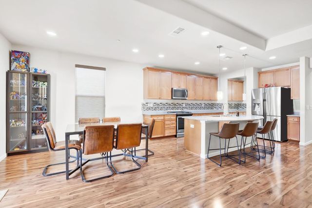 4033 Morrison Way, Roseville, CA 95747