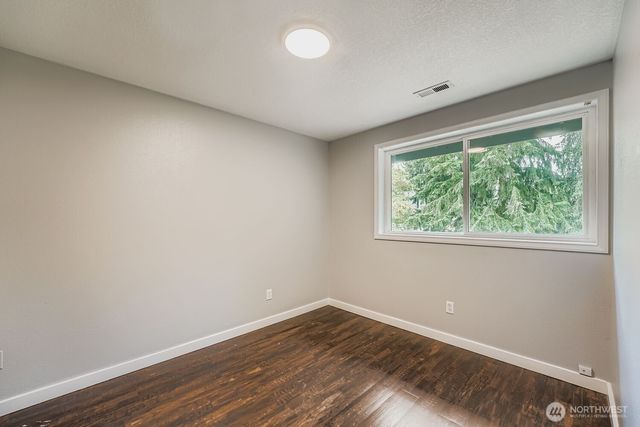9608 166th Street E, Puyallup, WA 98375