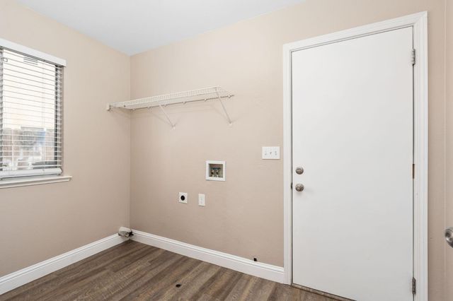 4033 W Providence Avenue, Fresno, CA 93722