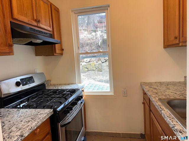 248 North Walnut Street, Waterbury, CT 06704