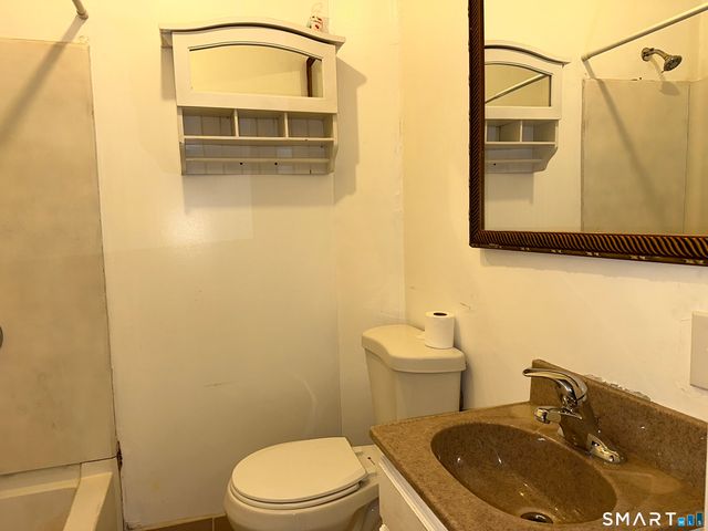 248 North Walnut Street, Waterbury, CT 06704