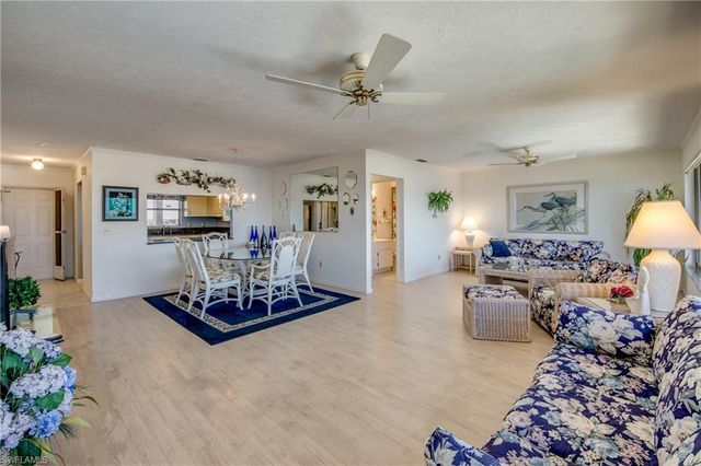 4013 SE 20th PL 505, Cape Coral, FL 33904