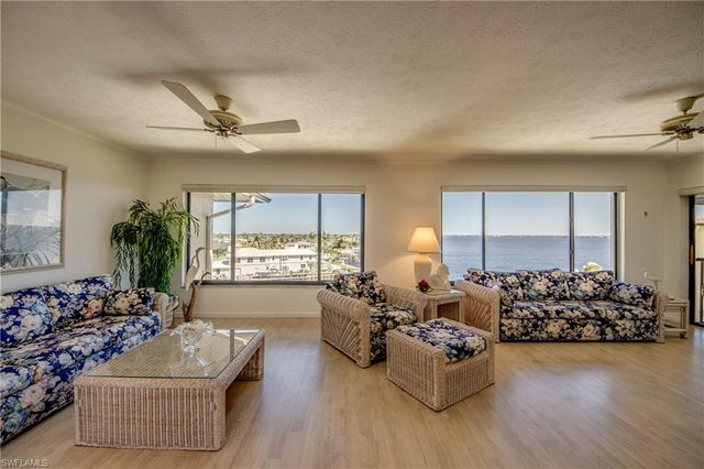 4013 SE 20th PL 505, Cape Coral, FL 33904