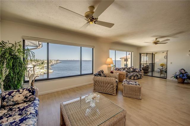 4013 SE 20th PL 505, Cape Coral, FL 33904