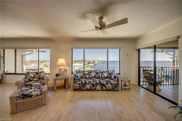 4013 SE 20th PL 505, Cape Coral, FL 33904