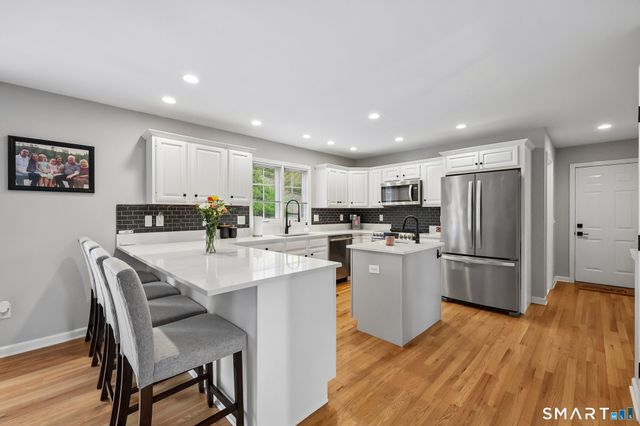 13 King Street, Danbury, CT 06811