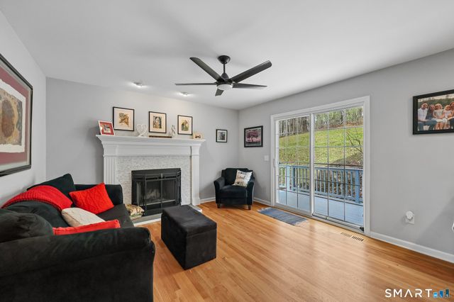 13 King Street, Danbury, CT 06811