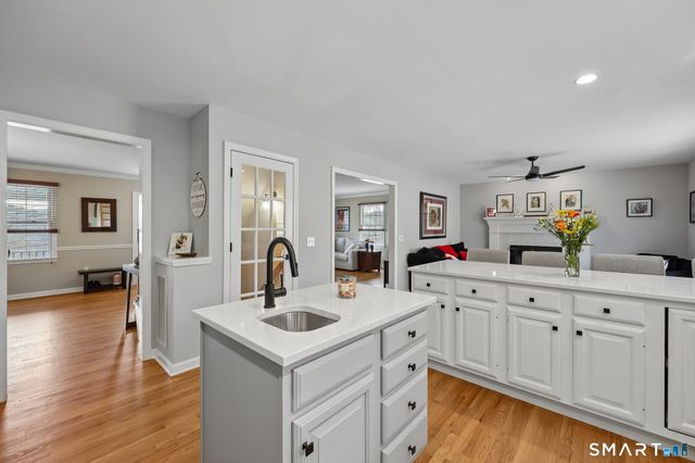 13 King Street, Danbury, CT 06811