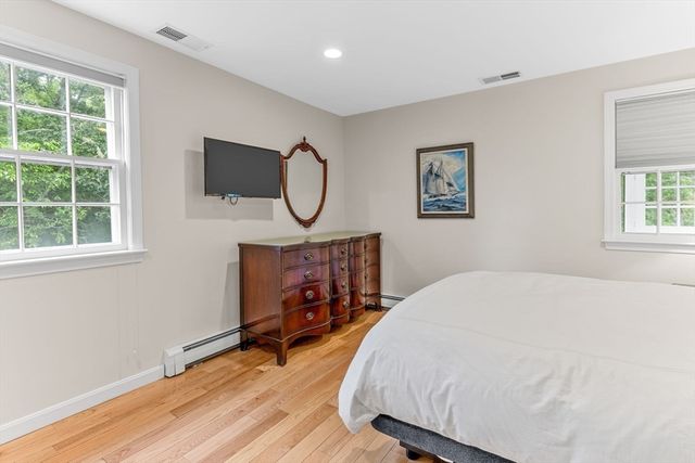 35 Oakridge Cir, Chatham, MA 02633
