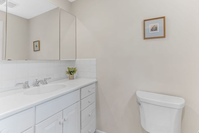 35 Oakridge Cir, Chatham, MA 02633