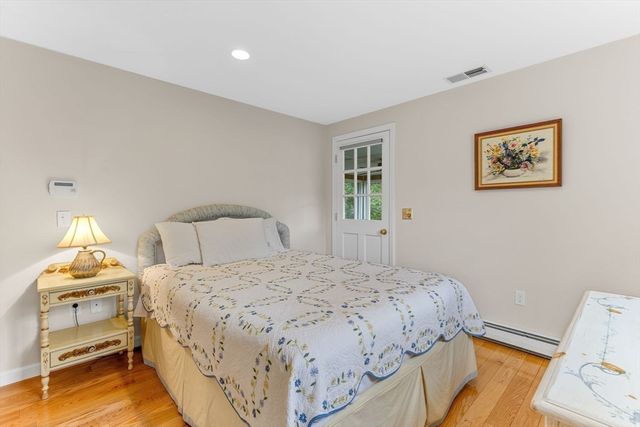 35 Oakridge Cir, Chatham, MA 02633