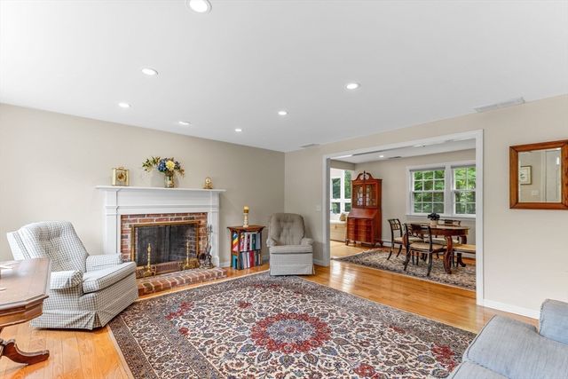 35 Oakridge Cir, Chatham, MA 02633