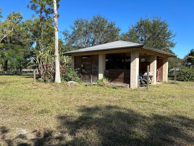 17970 50th Street N, Loxahatchee, FL 33470
