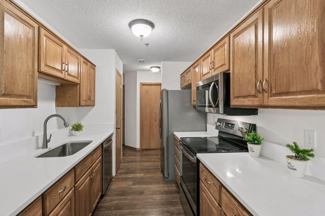 10711 Unity Lane N, Brooklyn Park, MN 55443