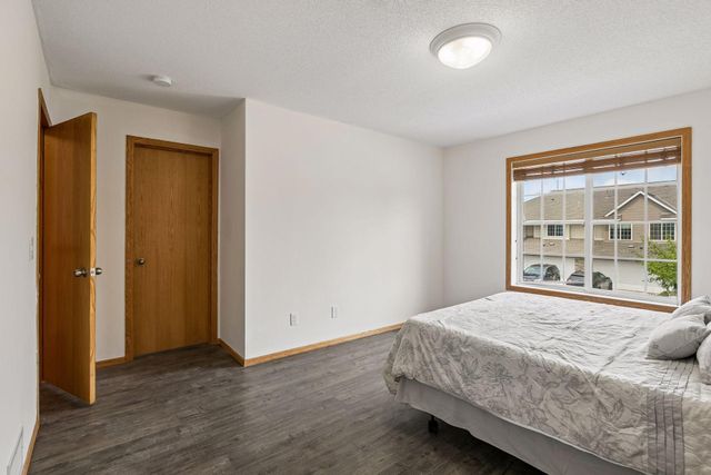 10711 Unity Lane N, Brooklyn Park, MN 55443
