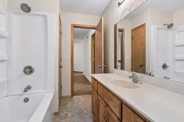10711 Unity Lane N, Brooklyn Park, MN 55443