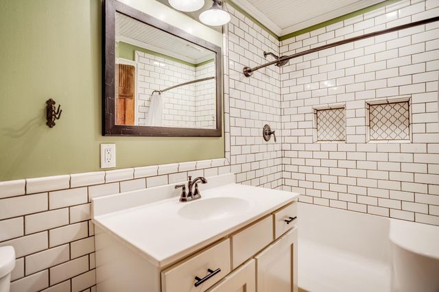 3515 Architect Avenue, Minneapolis, MN 55418