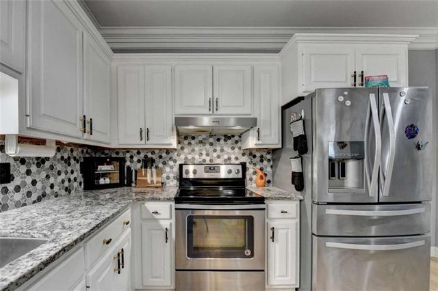 4738 Thunder River Drive, Gainesville, GA 30506