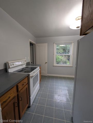 1606 Ferris Avenue, Royal Oak, MI 48067