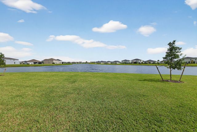 9473 SW Libertas Way, Port St. Lucie, Port St Lucie, FL 34987