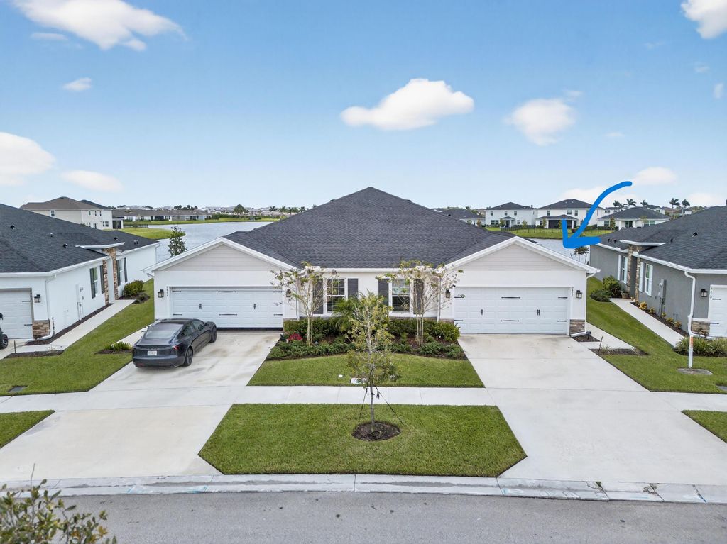 9473 SW Libertas Way, Port St. Lucie, Port St Lucie, FL 34987