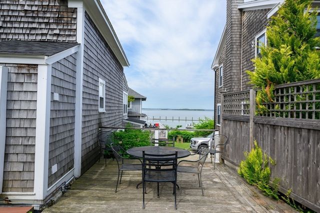 2 Circuit Ave, Hull, MA 02045